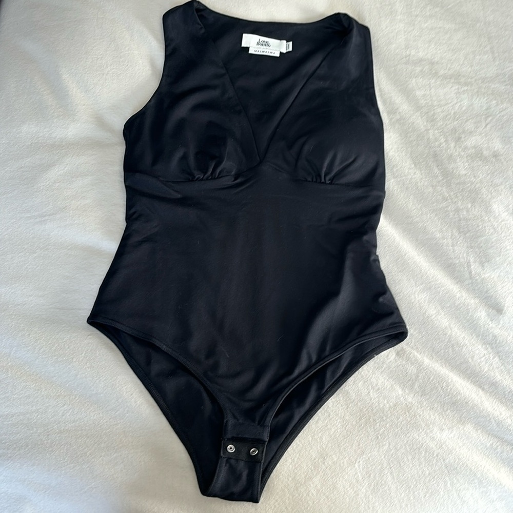 🖤LOVE,BONITO Black Bodysuit